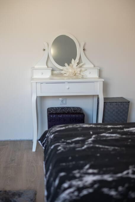 דירות זאדאר Apartman Iva מראה חיצוני תמונה